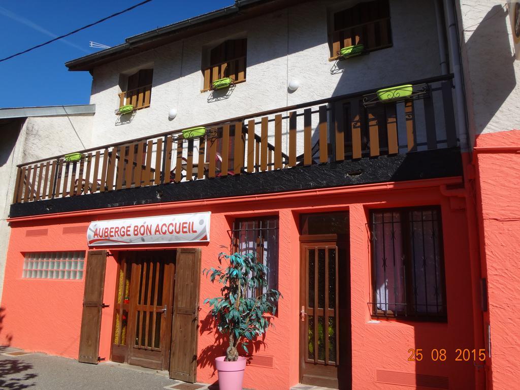 Hotel Bon Accueil Oyonnax Dış mekan fotoğraf